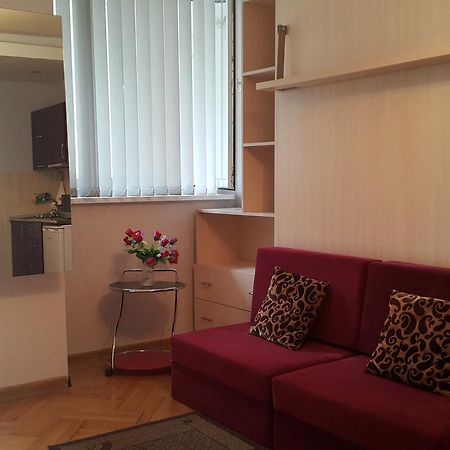 Apartment On Rustaveli Avenue Tbilissi Extérieur photo