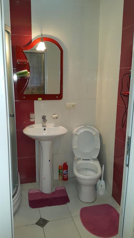 Apartment On Rustaveli Avenue Tbilissi Chambre photo