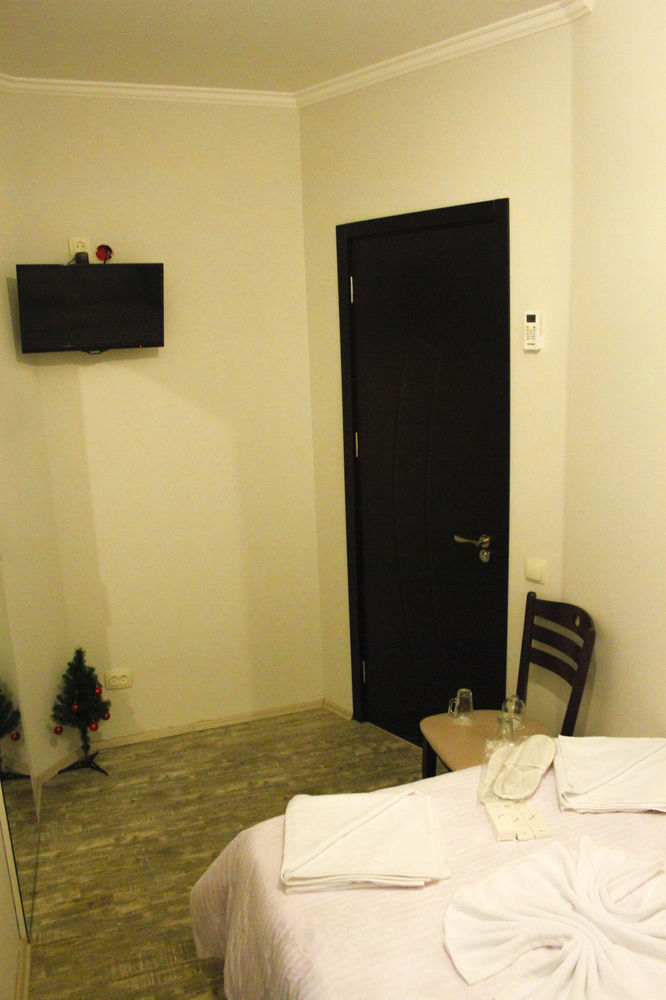 Apartment On Rustaveli Avenue Tbilissi Extérieur photo