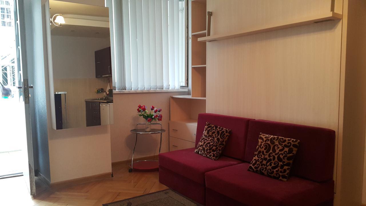 Apartment On Rustaveli Avenue Tbilissi Extérieur photo